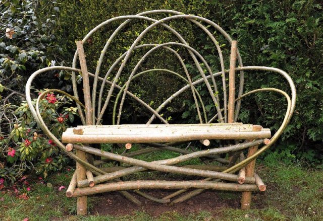 Living Willow Bench